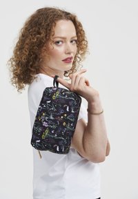 Косметичка Косметичка