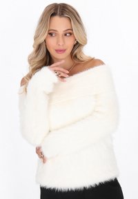 Пуловер Пуловер