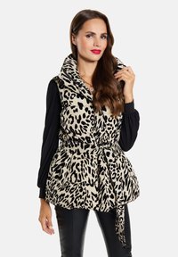 Длинный жилет Длинный жилет