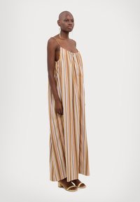 Пляжное платье Пляжное платье