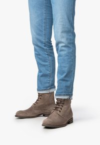 Зимние ботинки Зимние ботинки