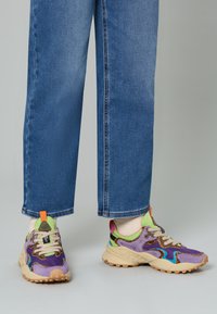 Сникерсы Сникерсы