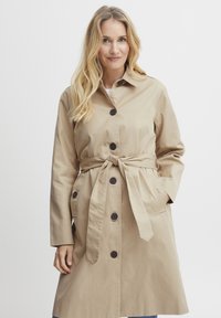 Тренч Тренч