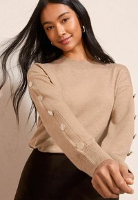 Пуловер Пуловер