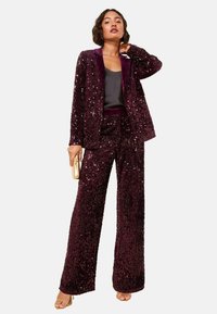 Блейзер Блейзер