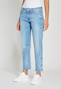 Джинсы Джинсы