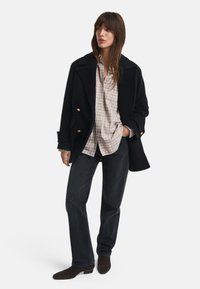 Фланелевая рубашка Фланелевая рубашка