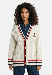 Вязаная кофта Вязаная кофта