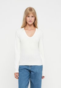 Лонгслив Лонгслив