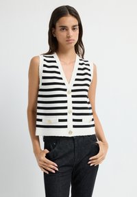 Жилет Жилет