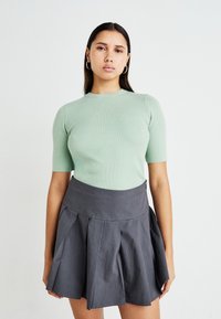 Футболка Футболка