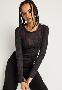 Лонгслив Лонгслив