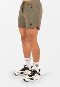 Шорты Шорты