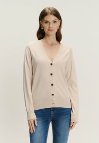 Жилет Жилет