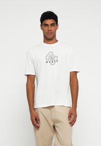 Футболка Футболка