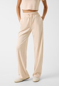 Спортивные штаны Спортивные штаны