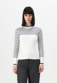 Пуловер Пуловер