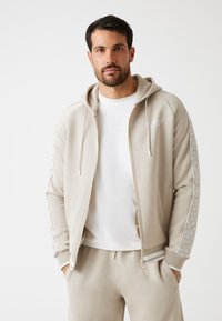 Толстовка Толстовка