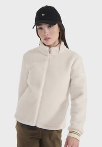 Флисовая куртка Флисовая куртка