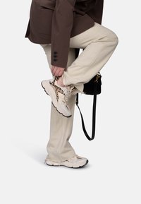 Сникерсы Сникерсы