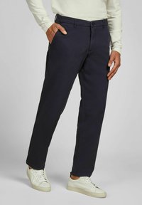 Чиносы Чиносы