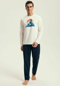 Пижама Пижама