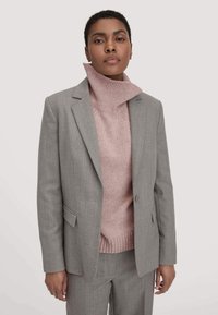 Блейзер Блейзер