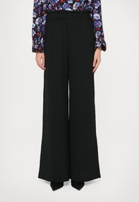 Брюки Брюки