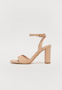 Босоножки Босоножки