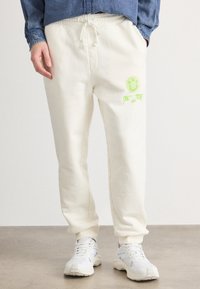 Спортивные штаны Спортивные штаны