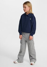 Спортивные штаны Спортивные штаны