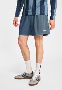 Шорты Шорты