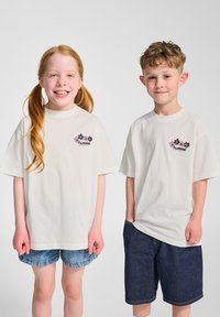 Футболка Футболка