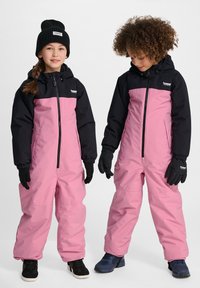 Спортивные штаны Спортивные штаны