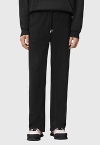 Спортивные штаны Спортивные штаны