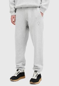 Спортивные штаны Спортивные штаны