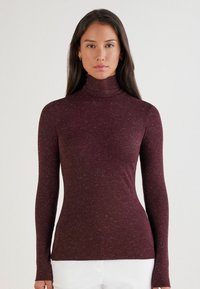 Водолазка Водолазка