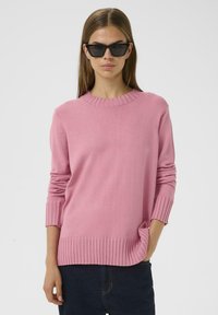 Пуловер Пуловер