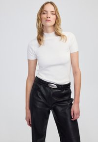 Майка Майка