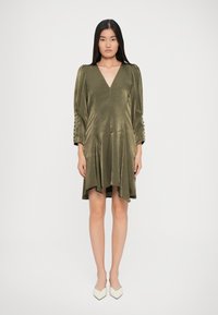 Коктейльное платье Коктейльное платье