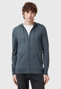 Вязаная кофта Вязаная кофта