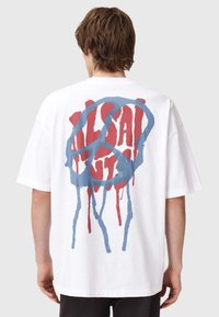 Футболка Футболка