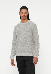 Пуловер Пуловер