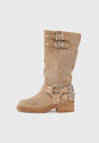 Ковбойские сапоги Ковбойские сапоги