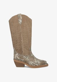 Ковбойские сапоги Ковбойские сапоги