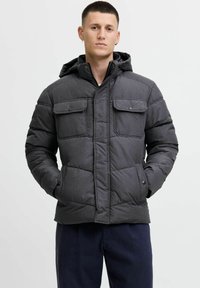 Зимняя куртка Зимняя куртка