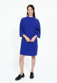 Платье Платье