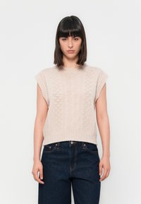 Жилет Жилет