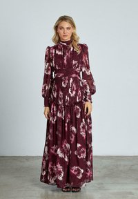 Платье макси Платье макси