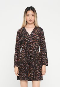 Коктейльное платье Коктейльное платье